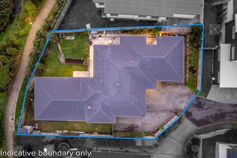 Photo of property in 21 Flotilla Place, Whitby, Porirua, 5024