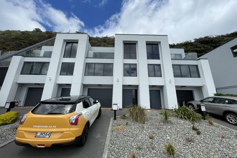 Photo of property in 9/148 Evans Bay Parade, Roseneath, Wellington, 6021