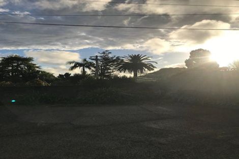 Photo of property in 4/2b Queensway, Three Kings, Auckland, 1024