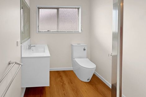 Photo of property in 53 Glenfield Crescent, Mairehau, Christchurch, 8052