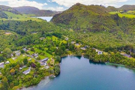 Photo of property in 303 Spencer Road, Lake Tarawera, Rotorua, 3076