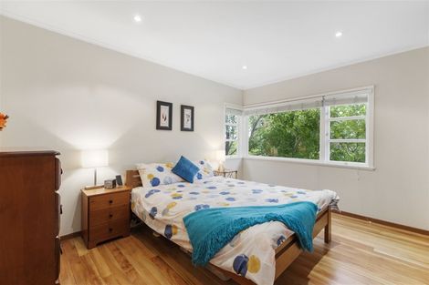 Photo of property in 1/3 Ellice Road, Totara Vale, Auckland, 0629