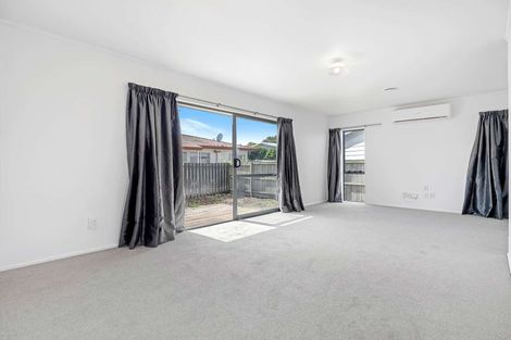 Photo of property in 20b Kentucky Crescent, Nawton, Hamilton, 3200