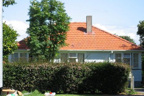 Photo of property in 66 Avondale Road, Avondale, Auckland, 1026