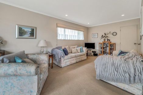 Photo of property in 9b Abercrombie Street, Howick, Auckland, 2014