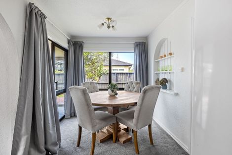 Photo of property in 2/29 Forest Glen, Orewa, 0931