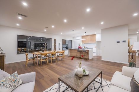 Photo of property in 5 Paitry Place, Swanson, Auckland, 0614