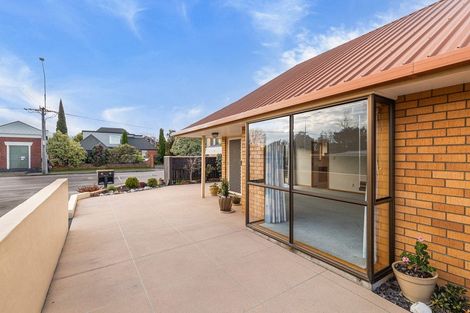 Photo of property in 1/41 Kilmarnock Street, Riccarton, Christchurch, 8011