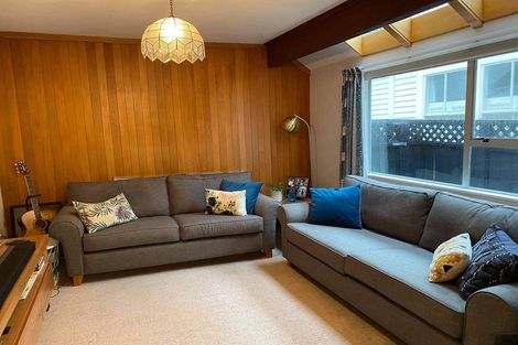 Photo of property in 9 Burnham Street, Seatoun, Wellington, 6022