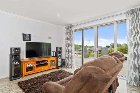 Photo of property in 15 Bryan Gallagher Place, Welcome Bay, Tauranga, 3175