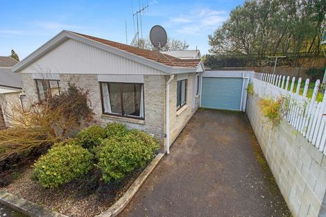 Photo of property in 2/11a Union Street, Claudelands, Hamilton, 3214