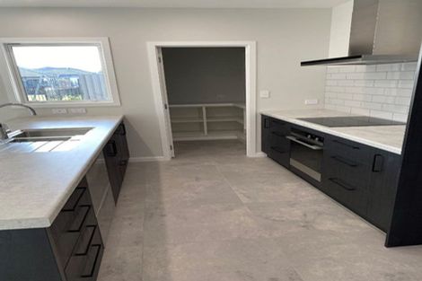 Photo of property in 3 Rangataiki Place, Awatoto, Napier, 4110