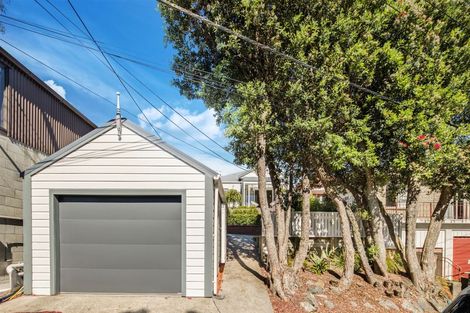 Photo of property in 3 Randwick Road, Northland, Wellington, 6012