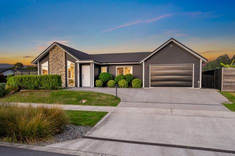 Photo of property in 22 Hopkirk Avenue, Wallaceville, Upper Hutt, 5018