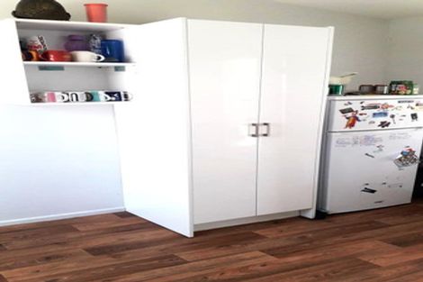 Photo of property in 11 Caroline Street, Mount Victoria, Wellington, 6011