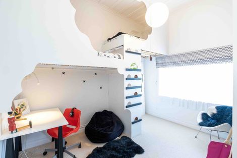 Photo of property in 4 Kinross White Street, Napier South, Napier, 4110