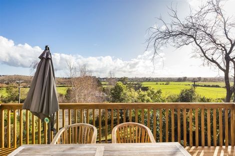 Photo of property in 467 Aokautere Drive, Aokautere, Palmerston North, 4471