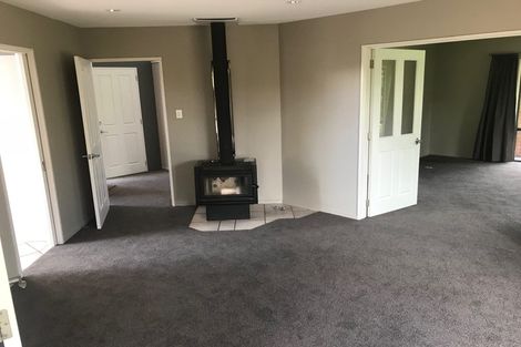 Photo of property in 2 Lantern Lane, Halswell, Christchurch, 8025