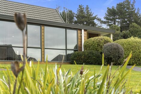 Photo of property in Redwood Village, 54/42 Main Road, Tawa, Wellington, 5028