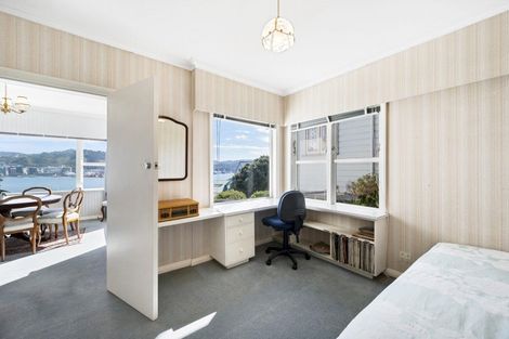 Photo of property in 4 Maida Vale Road, Roseneath, Wellington, 6011