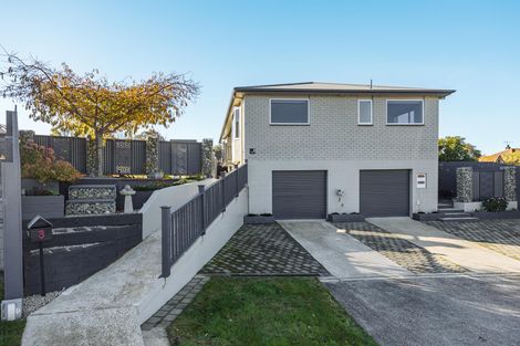 Photo of property in 3 Leven Street, South Hill, Oamaru, 9400