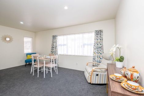 Photo of property in 79 Glover Road, Hawera, 4610