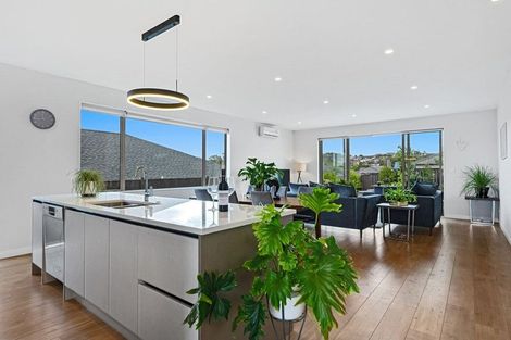 Photo of property in 3 Tararua Street, Massey, Auckland, 0614