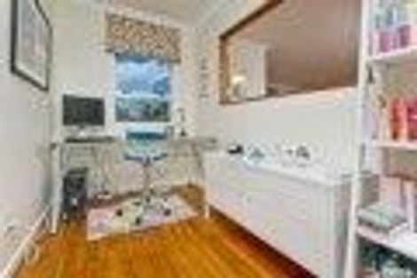Photo of property in 49 Weatherly Road, Torbay, Auckland, 0630