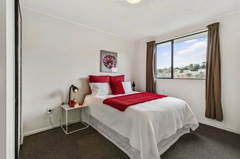 Photo of property in 2/61 Redcrest Avenue, Red Hill, Papakura, 2110