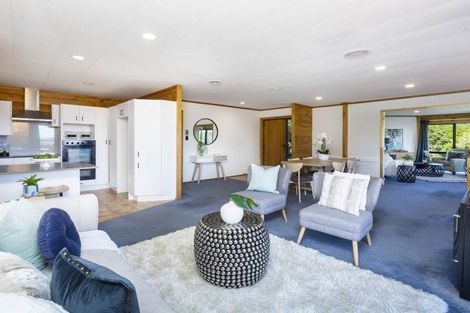 Photo of property in 3 Sunnyview Drive, Brown Owl, Upper Hutt, 5018