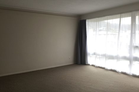 Photo of property in Churchill Flats, 213 The Terrace, Wellington Central, Wellington, 6011