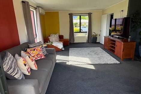 Photo of property in 20 Tyree Drive, Stoke, Nelson, 7011