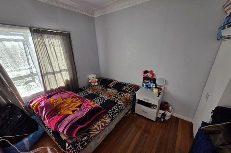 Photo of property in 60 Carruth Road, Papatoetoe, Auckland, 2025