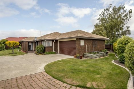 Photo of property in 52 Ben Nevis Drive, Broomfield, Christchurch, 8042