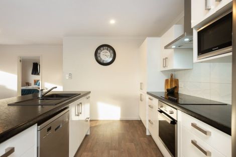 Photo of property in 101 Falcon Drive, Welcome Bay, Tauranga, 3112