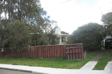 Photo of property in 8 Clarkes Crescent, Paekakariki, 5034