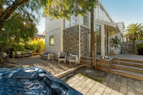 Photo of property in 75d Oceanbeach Road, Mount Maunganui, 3116