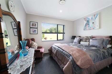 Photo of property in 139 Puke Road, Kumeu, 0891