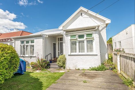 Photo of property in 23 Pitt Street, Whanganui, 4500