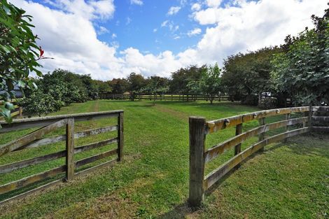 Photo of property in 6 East Ridge Grove, Newstead, Hamilton, 3286