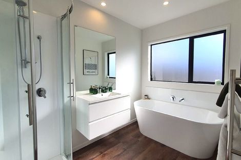 Photo of property in 56 Jacks Landing Drive, Hamilton Lake, Hamilton, 3204