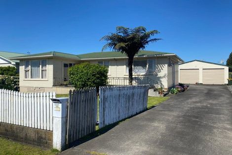 Photo of property in 144 Waihi Road, Hawera, 4610