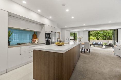 Photo of property in Gb/2 Bassett Road, Remuera, Auckland, 1050