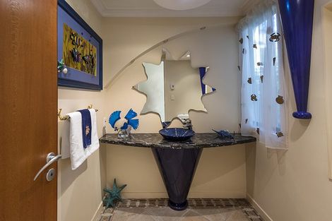 Photo of property in 15 Bucklands Beach Road, Bucklands Beach, Auckland, 2012