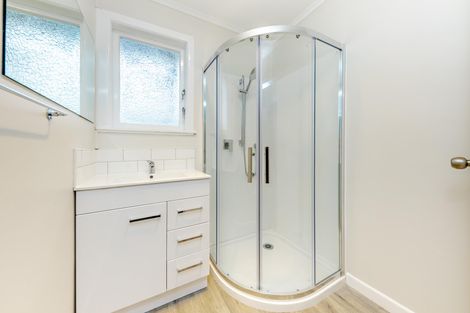 Photo of property in 16 Noel Burnside Road, Wiri, Auckland, 2025