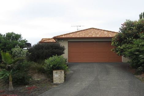 Photo of property in 49 Motutapu Avenue, Manly, Whangaparaoa, 0930