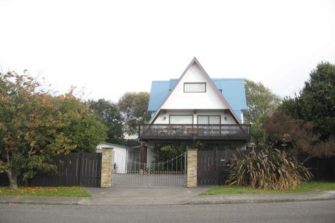 Photo of property in 4 Rainbow Court, Raumati South, Paraparaumu, 5032
