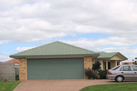 Photo of property in 116 Gloucester Road, Mount Maunganui, 3116