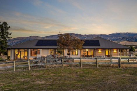 Photo of property in 182 Stevenson Road, Wanaka, 9382