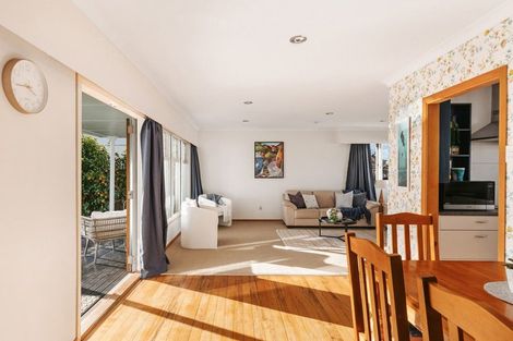 Photo of property in 8a Short Street, Otumoetai, Tauranga, 3110